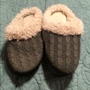 slippers